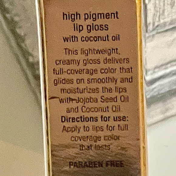 Jouer - 🌸(NIB)🌸High pigment lip gloss - Sloane (warm coral nude). - Picture 4 of 14